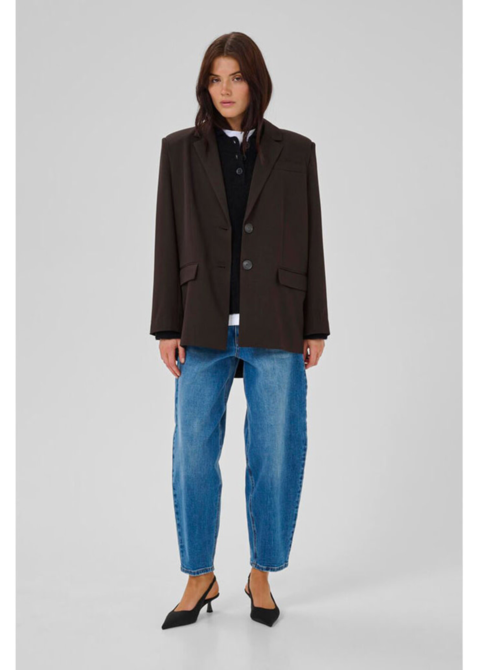 My Essential Wardrobe Disa Emmy Blazer