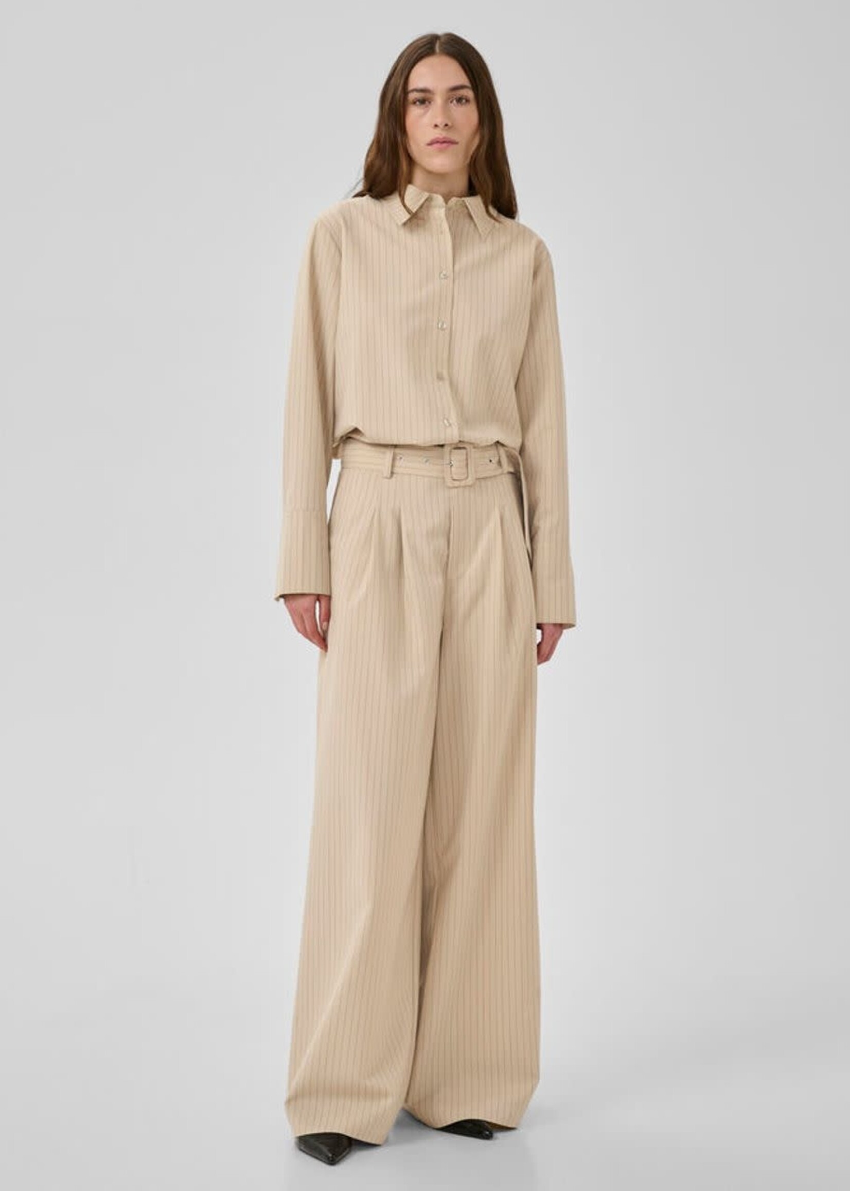 My Essential Wardrobe Vitta High Wide Pants