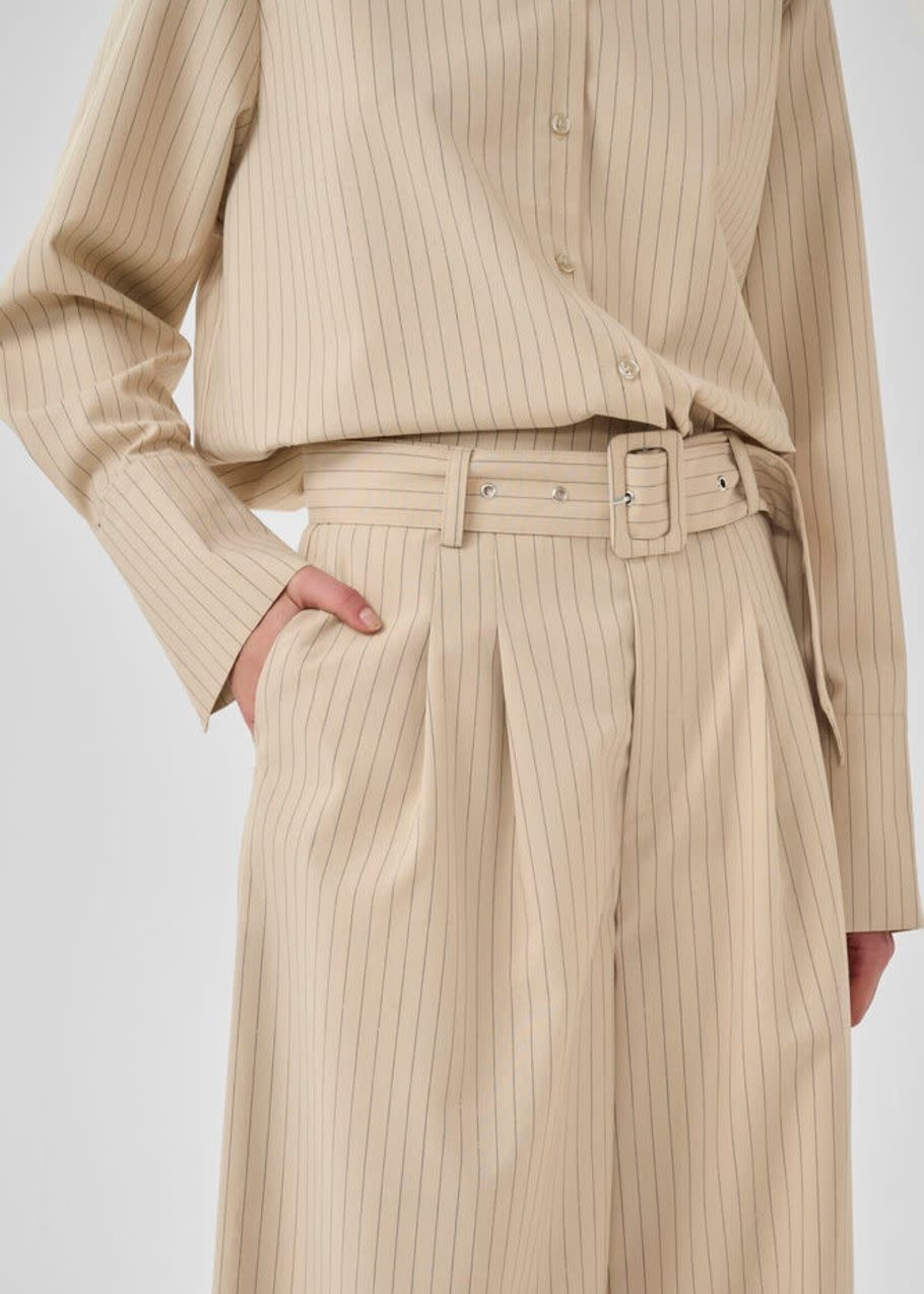 My Essential Wardrobe Vitta High Wide Pants