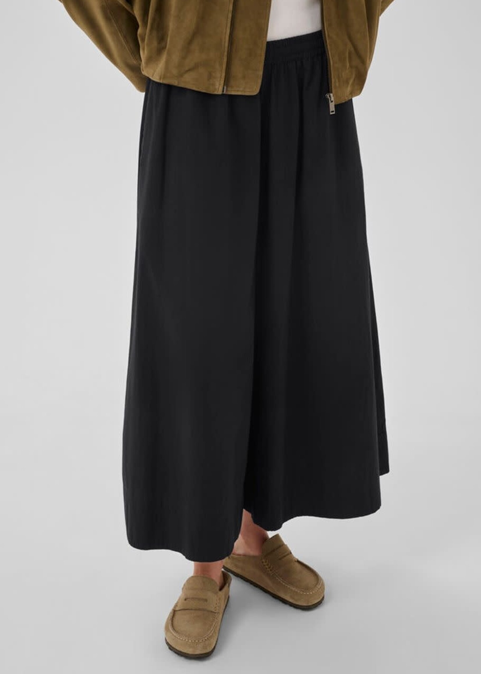 My Essential Wardrobe Sunna Skirt Pant