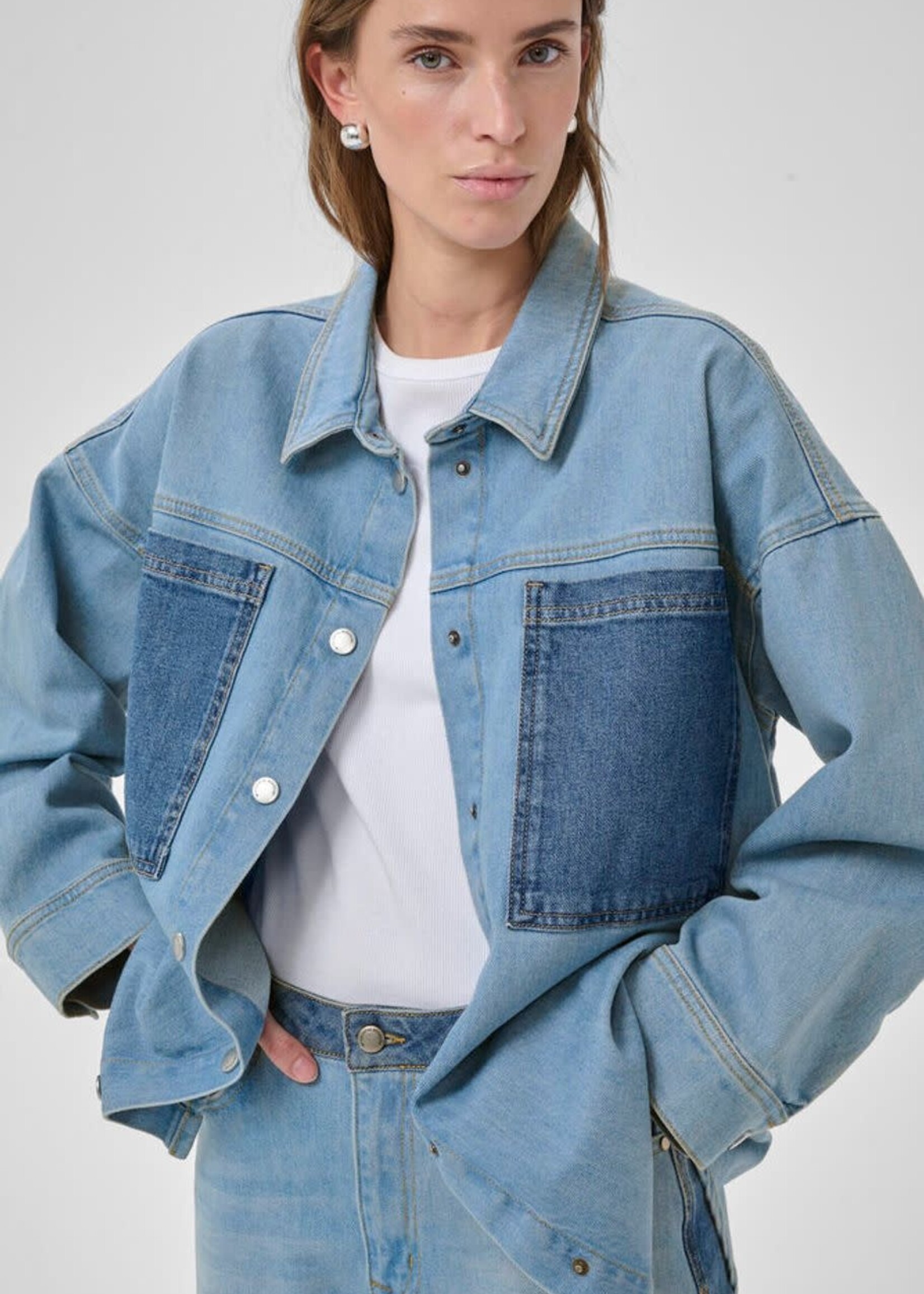 My Essential Wardrobe Mazie 139 Boxy Mix Shirt