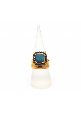 Tonia Makri Ring met blauwe en rode edelstenen