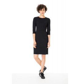 Zenggi Serious Dress Black