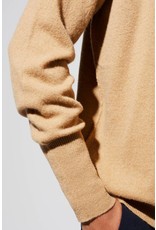 Zenggi LOOSE FIT V-NECK PULLOVER CAMEL