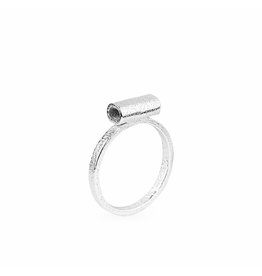 Ola Minimal Tube Ring Silver