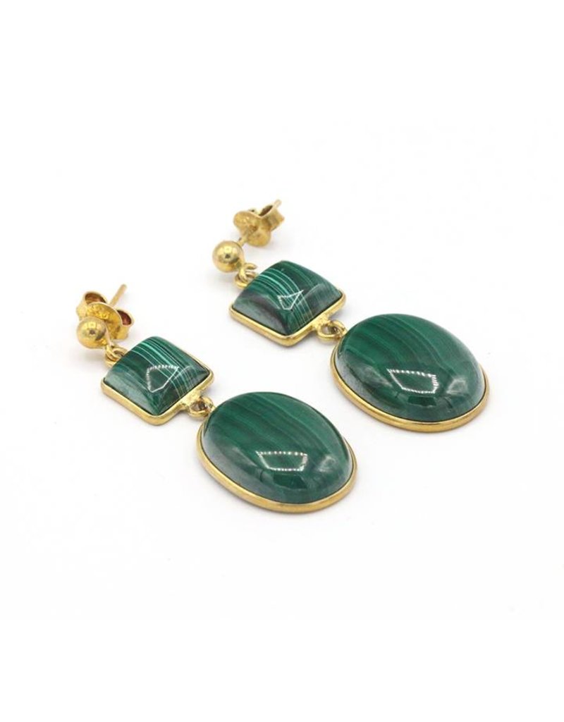 Barong Barong Earrings round and square stone green