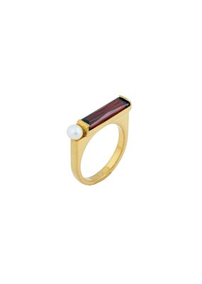 Studio Collect U-Shaped Pearl Garnet Ring Gold