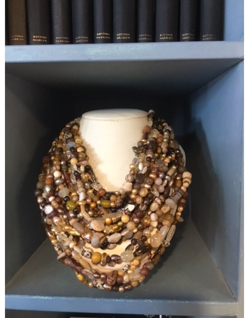 nature bijoux Collier 19strands mix oeil de tigre, agate, citrine, jasje dalmatien, ebene, graines…….