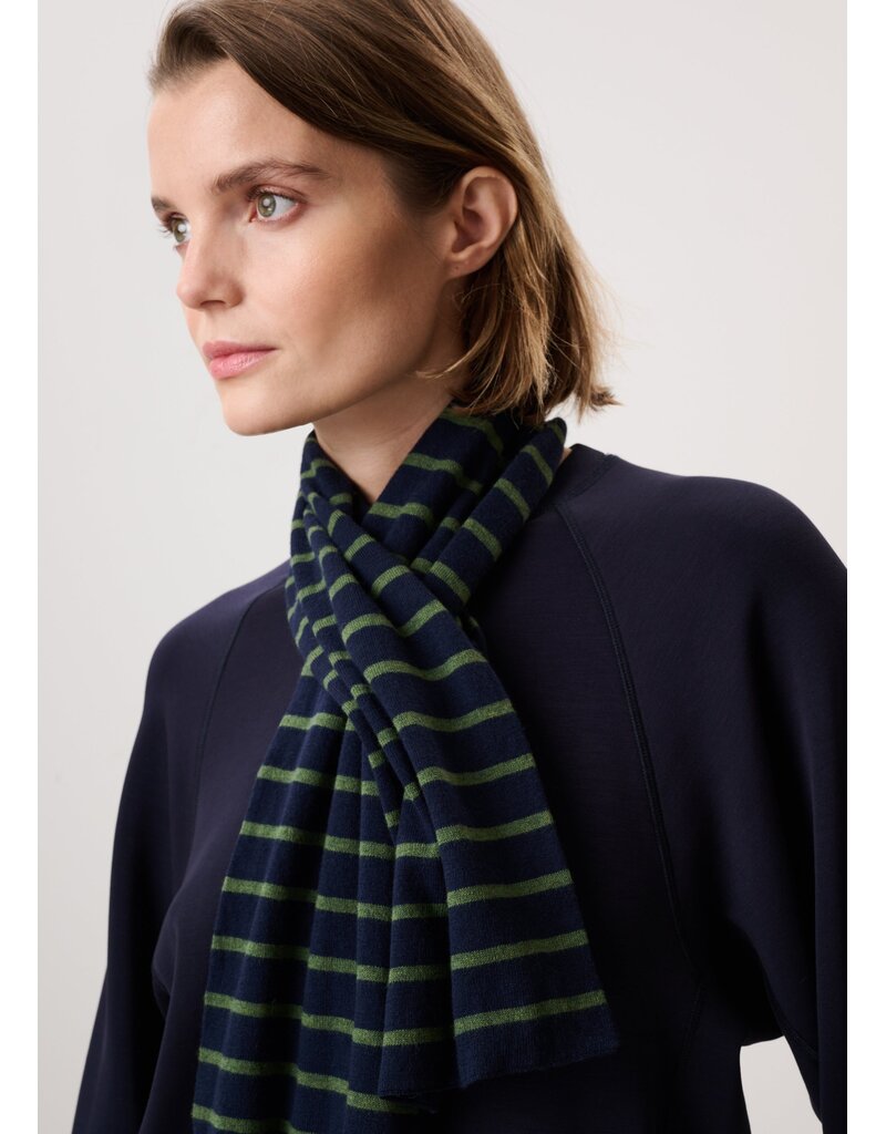 Travel Dress Julian Scarf