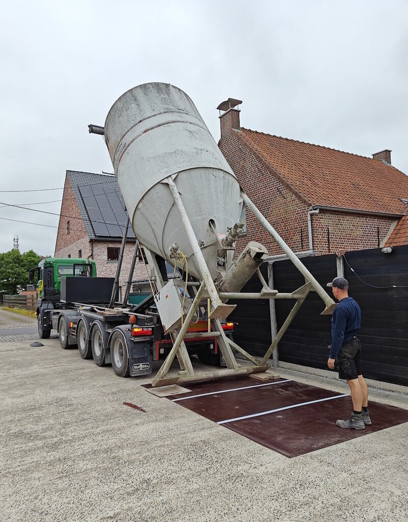 Drainage mortar in silo (per ton)