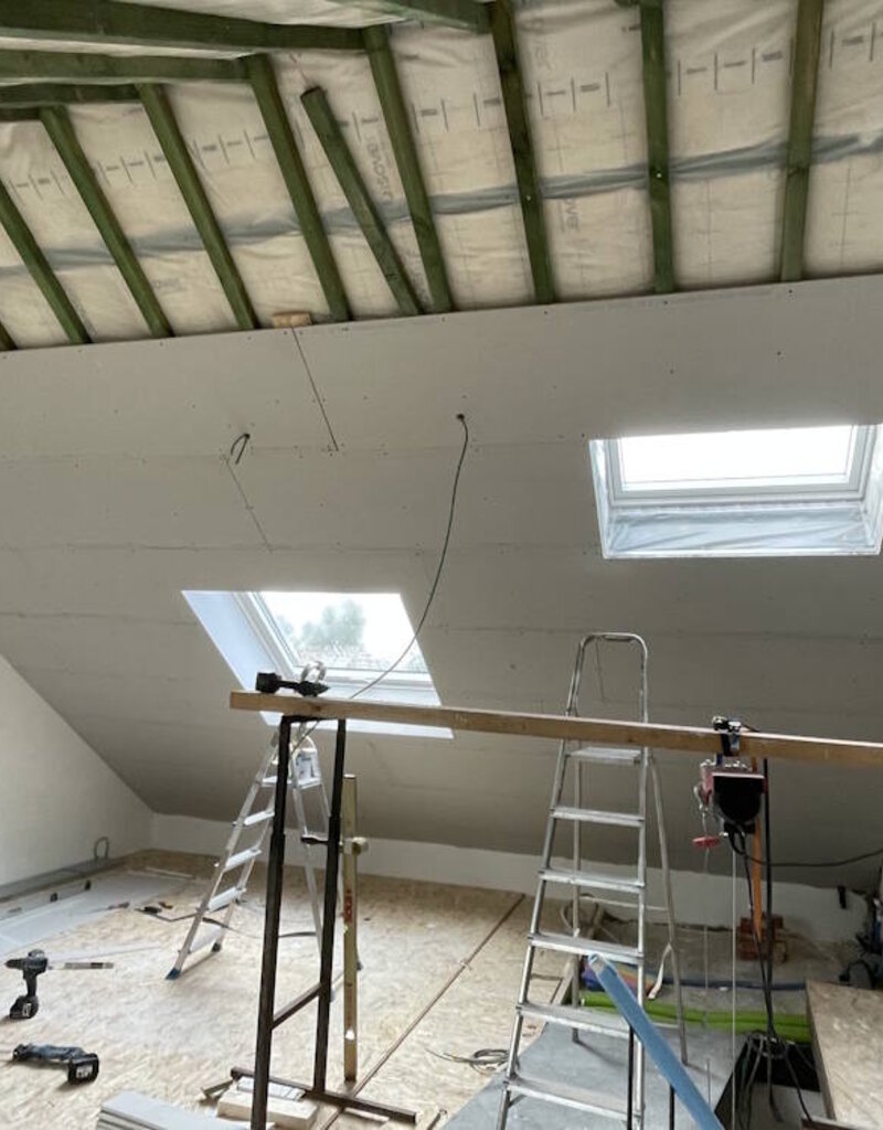 Trockendachbodenrost ± 10 m²
