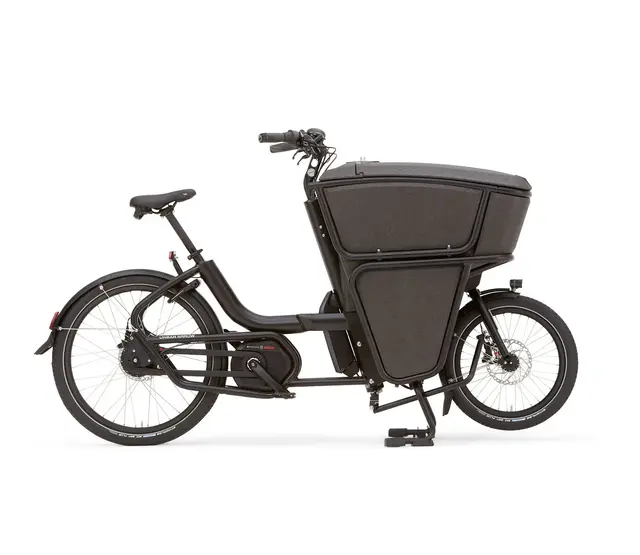 Shorty Performance Essential 2023