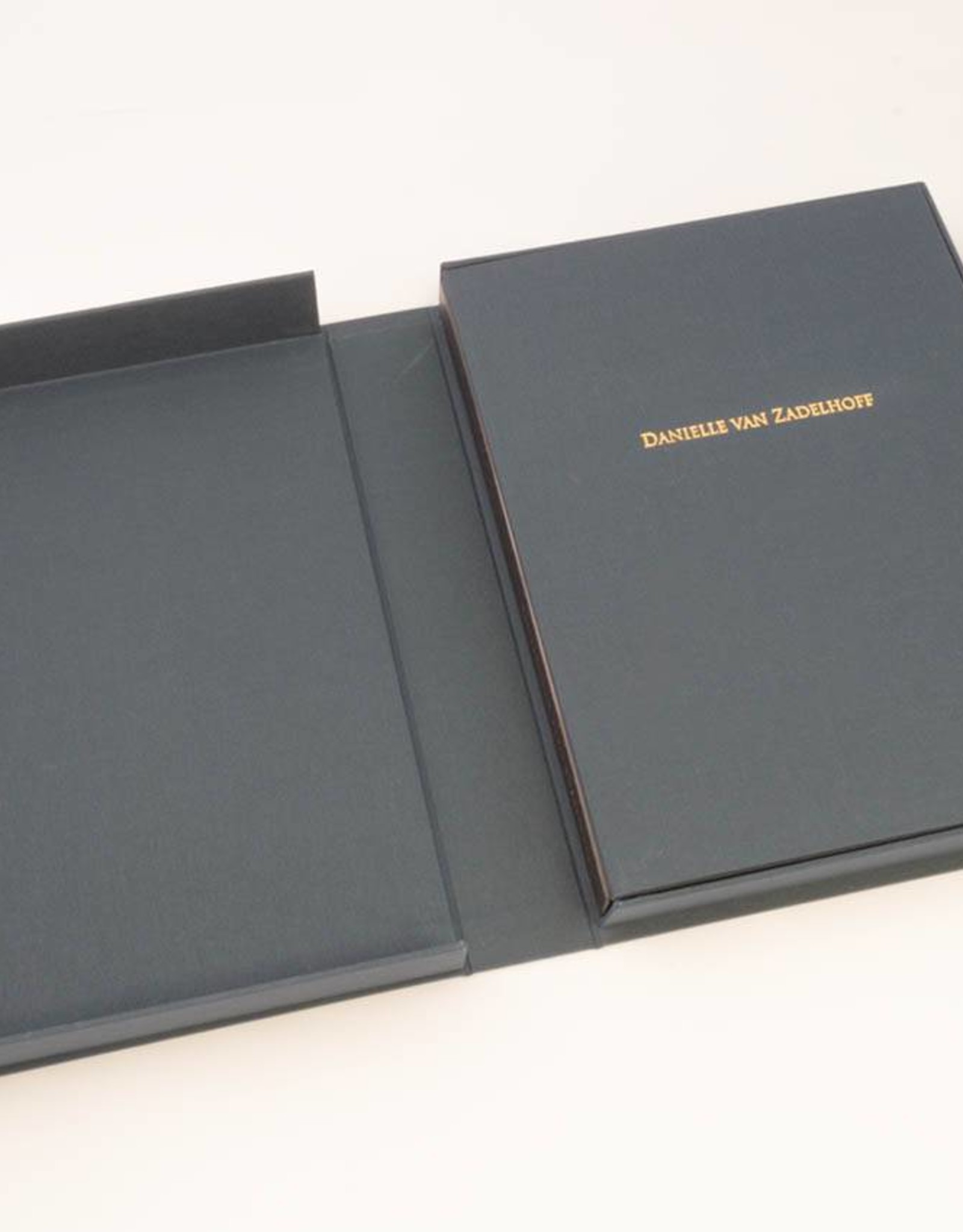 Edition Danielle van Zadelhoff: limited art print + monography
