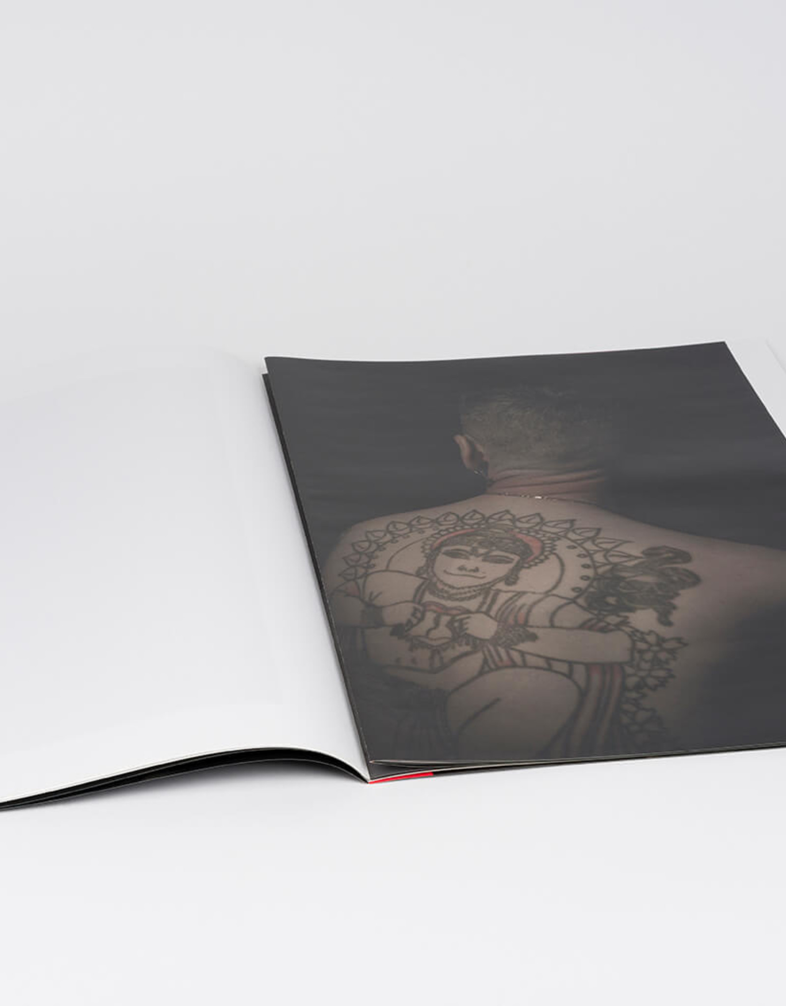 Survivors door Danielle van Zadelhoff