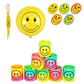 Decopatent 30 STUKS | MIX Vrolijke Traktatie / Uitdeel Kado's, bestaande uit: 10x Smiley Bounce Ballon, 10x Smiley Traplopers en 10x Smiley Tollen | Vrolijke Smiley Uitdeelcadeautjes