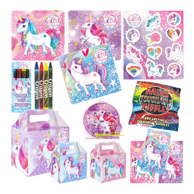 Decopatent 10 STUKS | KANT-EN-KLARE Gevulde UNICORN Traktatiedozen INCLUSIEF Uitdeel Kado's. Bestaande uit: Uitdeelbox, Krijtjes, Notitieblok, Flipperspel, Puzzel, Stickervel en Bellenblaas | Meisjes | Tractatiedozen voor Verjaardagen en Kinderfeestjes