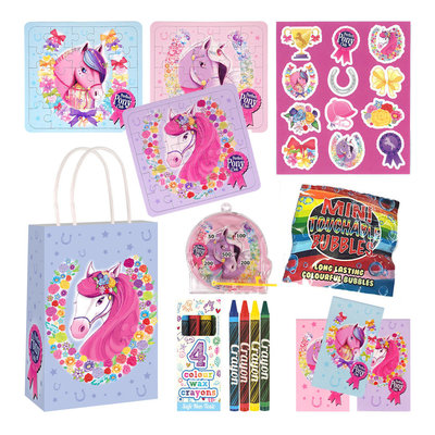 Decopatent 10 STUKS | KANT-EN-KLARE Gevulde PONY / PAARDEN Traktatie Tas INCLUSIEF Uitdeel Kado's. Bestaande uit: Tasje, Krijtjes, Notitieblok, Flipperspel, Puzzel, Stickervel en Bellenblaas | Meisjes | Tractatiedozen voor Verjaardagen en Kinderfeestjes