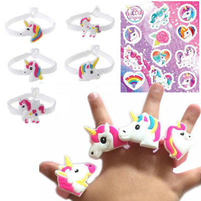 Decopatent 30 STUKS | MIX Unicorn Traktatie / Uitdeel Kado's, bestaande uit: 10x Unicorn Armbanden, 10x Unicorn Ringen en 10x Unicorn Stickervellen | Unicorn / Eenhoorn Meisjes Verjaardags Uitdeelcadeautjes