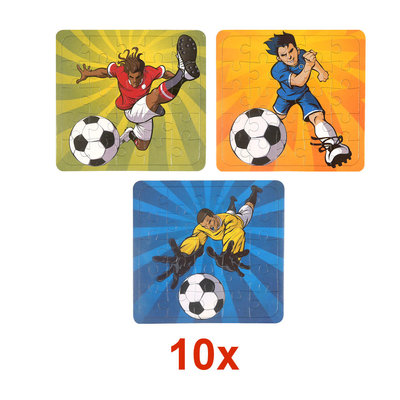 Henbrandt 10 STUKS | LUXE VOETBAL Traktatie Tas INCLUSIEF Uitdeel Kado's. Bestaande uit: Tasje, Krijtjes, Notitieblok, Flipperspel, Puzzel, Stickervel en Bellenblaas | Jongens | Tractatiedozen voor Verjaardagen en Kinderfeestjes
