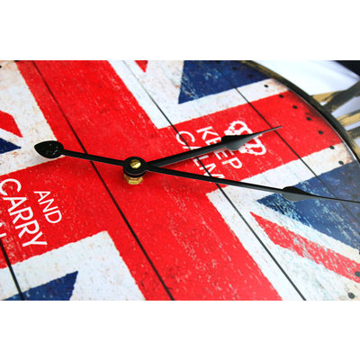 Decopatent XL Grote Ronde Wandklok Industrieel 60 Cm met Engelse Vlag & Tekst: KEEP CALM and Carry On - UK Wand Klok Modern / Retro Rond Zwart - Industriële Wandklokken - Keukenklok - Muurklok Wand Klok - Afm. 60 x 60 Cm - Decopatent®