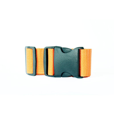 Decopatent Universele stevige Kofferriem voor uw Koffer - Bagageriem - Kofferband - Kofferspanband - Luggage Belt koffer riem - Luggage Strap voor Koffers / Handbagage / Briefkoffers etc. - Lengte verstelbaar tot 180 cm - Kleur: Oranje - Decopatent®