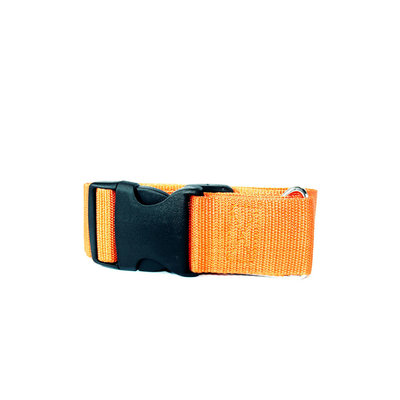 Decopatent Universele stevige Kofferriem voor uw Koffer met naam label - Bagageriem - Kofferband - Kofferspanband - Luggage Belt koffer riem - Luggage Strap voor Koffers / Handbagage / Briefkoffers - Lengte verstelbaar tot 430 cm - Kleur Oranje - Decopatent®