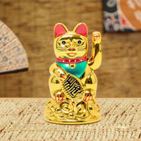 Decopatent Maneki Neko Lucky Cat - Zwaaiende kat met bewegende arm - Japanse / Chinese  gelukskat - Geluksbrenger Chinese kat - Japanse gelukskat - Maat: S -> 12 Cm Hoog - Decopatent®