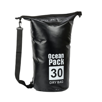 Decopatent Waterdichte Tas Ocean Pack 30L - Waterproof Dry Bag Sack - Schoudertas Droogtas 100% Waterdicht - Survival Outdoor Drybag Rugzak - Survival Bag plunjezak - Outdoor Tas - Reistas - Boottas - Zeiltas - Drybags 30 Liter - Kleur: ZWART - Decopatent®