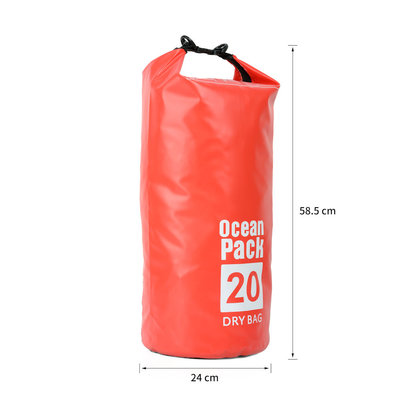 Decopatent Waterdichte Tas Ocean Pack 20L - Waterproof Dry Bag Sack - Schoudertas Droogtas 100% Waterdicht - Survival Outdoor Drybag Rugzak - Survival Bag plunjezak - Outdoor Tas - Reistas - Boottas - Zeiltas - Drybags 20 Liter - Kleur: ROOD - Decopatent®