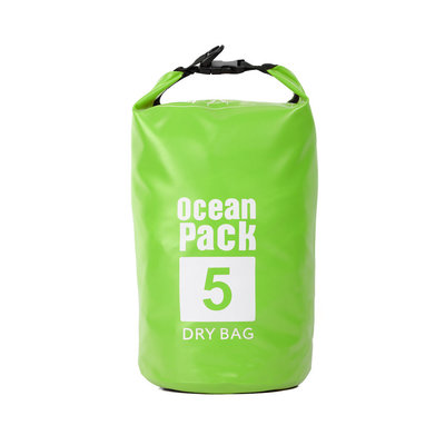 Decopatent Waterdichte Tas Ocean Pack 5L - Waterproof Dry Bag Sack - Schoudertas Droogtas 100% Waterdicht - Survival Outdoor Drybag Rugzak - Survival Bag plunjezak - Outdoor Tas - Reistas - Boottas - Zeiltas - Drybags 5 Liter - Kleur: GROEN - Decopatent®