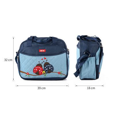 Decopatent Praktische Luiertas / Baby Verzorgingstas INCLUSIEF Verschoningsmatje en Flessenhouder - Lieveheersbeestjes Design - Schoudertas / Rugzak Luiertas met lange hengsels en veel vakken - Grote opberg Capaciteit - Luiertassen Jongens - BLAUW - Decopatent®