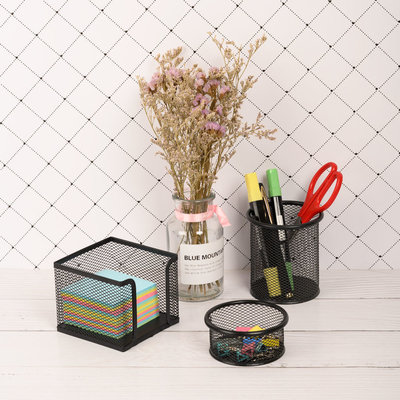 Decopatent 3 Delige Complete Bureau Organizer Set - Mesh bureau organizer - Pennenbakje van metaal / gaas - Memobox - Paperclip houder - Buro pennenhouder - Kleur: Zwart – Decopatent®