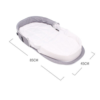 Decopatent Baby Reisbed - Opvouwbaar Reisbedje voor Baby’s & Kleuters - Reiswieg voor uw Kind - Multifunctioneel Travel Reisbed - Camping Babybedje - Reistas tijdens uw Vlieg- of Autoreis - Vliegtuigbedje - Babynestje - Kleur: Grijs - Decopatent®