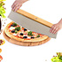 Decopatent Decopatent® PRO Pizzasnijder RVS met houten handvat - Pizza Mes - Pizza snijder - Deegsnijder - Pizza verdeler wiegemes - Pizzames