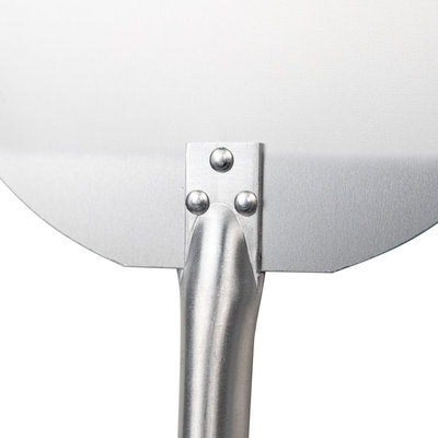 Decopatent Decopatent® Pizzaschep - Ronde pizzaschep met lang houten Handvat (80cm) - Pizzaspatel Hout / Rvs metaal - ROND