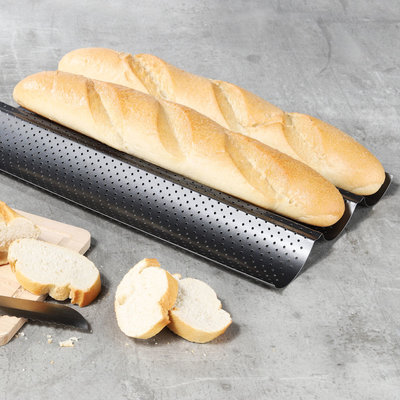 Decopatent Decopatent® Stokbroodvorm - Bakvorm voor Stokbrood - 3 rijen - Baguette bakvorm - Stokbroodvorm patisse - 38 x 24 x 2.5 Cm