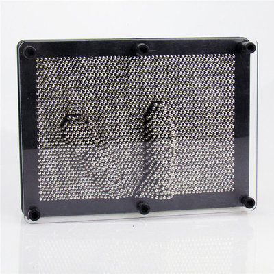 Decopatent Decopatent® Pin Art XL - Spijkerspel - Pinart spijkerbed - Pinnen spel - Spijkerspel - 3D afdruk - Handafdruk - Spellen met spijkers - Zwart - 15x20 Cm