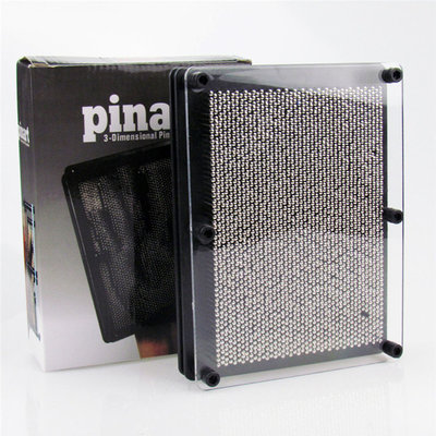 Decopatent Decopatent® Pin Art - Spijkerspel - Pinart spijkerbed - Pinnen spel - Spijkerspel - 3D afdruk - Handafdruk - Spellen met spijkers - Zwart - 13x18 Cm