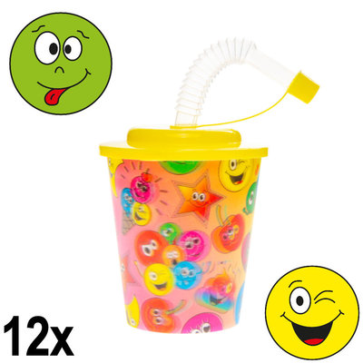 Decopatent Decopatent® 12 STUKS VROLIJKE SMILEY 3D Drink Beker met Rietje en Deksel - 250ML - Smilli Plastic Bekers - Kinderfeestje - Kinderverjaardag Bekertjes - Traktatie - Uitdeelcadeaus