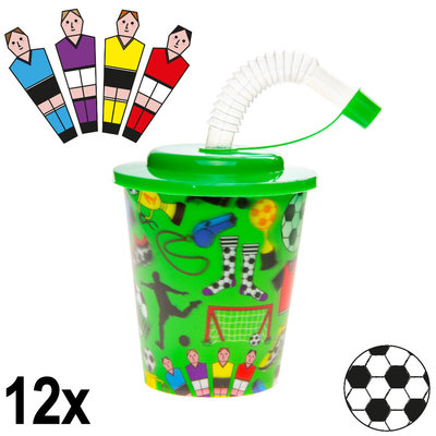 Decopatent Decopatent® 12 STUKS VOETBAL 3D Drink Beker met Rietje en Deksel - 250ML - Voetballers Plastic Bekers - Kinderfeestje - Kinderverjaardag Bekertjes - Traktatie - Uitdeelcadeaus