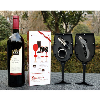 Decopatent Decopatent® 4-Delige Luxe Wijnset in Wijnglas vorm - Wijn fles accessoires Set - Wine tools - Wijn Kurken trekker - In Luxe Wijnglas opbergbox - Cadeau set
