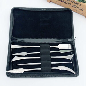 Decopatent Decopatent® - Gips / Klei RVS Gereedschap Set in Etui - 5-Delig - Gipsspatels - Kleispatels - Boetseren Boetseer Set - Klei schrapers - Carving gereedschap
