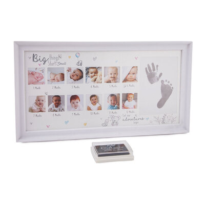Decopatent Decopatent - Kinderfotolijst voor Voet en Hand Afdruk 1 tm 12 Maanden - Kinder Baby Fotolijst Eerste Jaar - My First Year Babyshower - Kraam Cadeau - Inclusief Inkt Stempel - 38 x 20 Cm - Wit