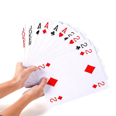 Decopatent Decopatent - XXL Jumbo Speelkaarten - Playing Cards Groot - Extra Grote XXL Speelkaart - Groot formaat - 26 x 37 Cm - XXL Formaat - Speelkaarten Gigantisch Groot
