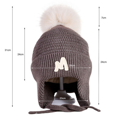 Decopatent Decopatent - Muts Kind - Kinder muts met pompon - M Embleem - 6 Maanden  t/m 6 jaar - Maat 48/52 - Kindermutsen Jongens & Meisjes - Gebreide Muts met Binnenvoering - Muts Baby / Peuter / Kleuter - Wintermuts - Kleur: Bruin