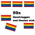 Henbrandt Henbrandt - 50 STUKS Regenboog Gay Pride LGBTQ+ Handvlaggen (29 Cm x 17 Cm) met Houten stok van 40 Cm - Hand Vlag - Vlaggetjes met Handvat - Materiaal: Nylon & Hout