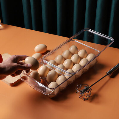 Decopatent Eierdoos kunststof voor 18 Eieren - Voor in Koelkast - Eieropbergbox met Deksel voor Achtien Eieren - Koelkast Eierhouder Organizer - Eierhouder kunsstof - Bewaardoos - Afm: 33 x 17.5 x 8 Cm.