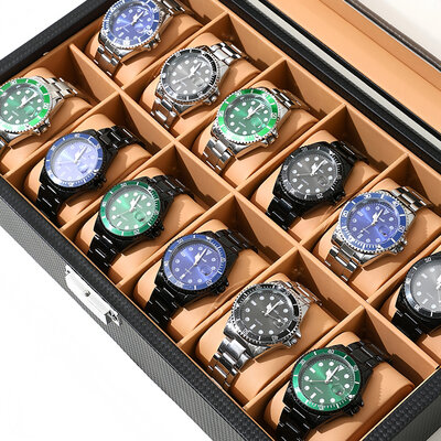 Decopatent - Luxe PU Horloge Doos - Horlogebox - Geschikt voor Heren en Dames - Horloge Opbergdoos - 12 Vakken - Zwart met Licht Bruine Inleg