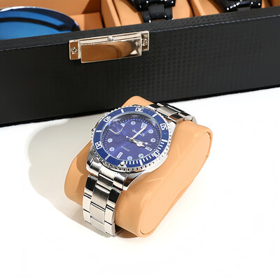 Decopatent - Luxe PU Horloge Doos en Zonnebrillen Doos in 1 - Horlogebox - Zonnebrillen box - Geschikt voor Heren en Dames - Horloge / Zonnebrillen Opbergdoos - 6 Horloge Vakken & 3 Zonnenbrillen Vakken  - Zwart met Licht Bruine Inleg