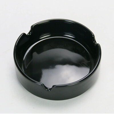 Decopatent - 6 Stuks Asbak Rond 10.4 Cm - Voordeelverpakking - Thuis / Horeca / Terras / Tafel Asbakken - Stapelbare Asbakken Set - Asbak voor Binnen en Buiten gebruik - Stijlvolle Keramiek Ronde Asbak - Afm: 10.4 x 10.4 x 3 Cm. - Kleur: ZWART